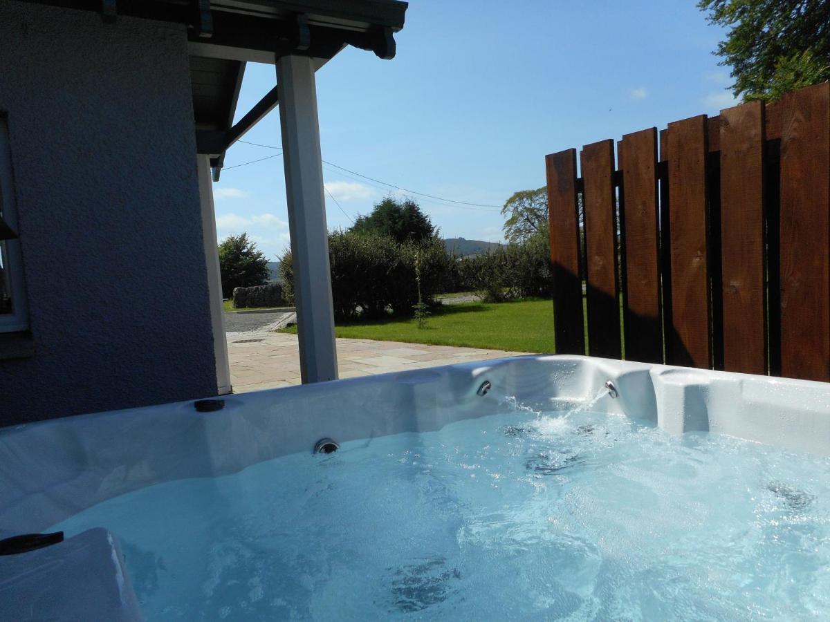 Chauffeur'S Cottage With Hot Tub Cray  Exterior foto